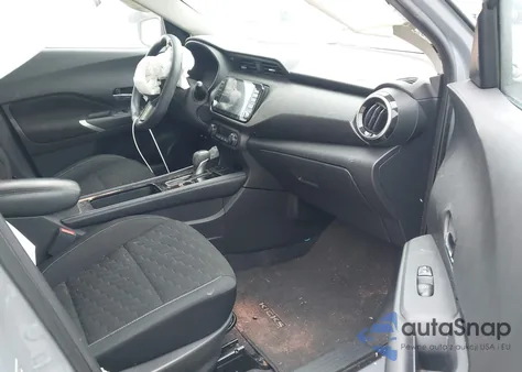 2021 Nissan Kicks Sv Xtronic Cvt z USA, uszkodzony, nr VIN 3N1CP5CV6ML541188